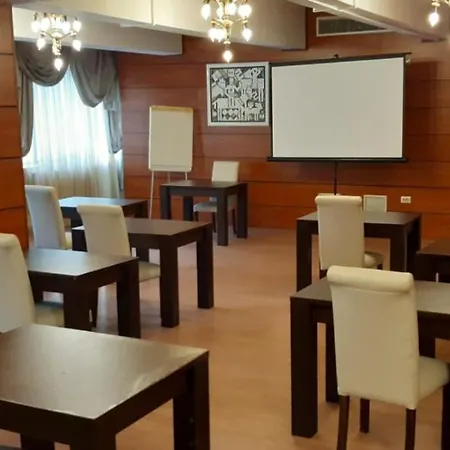 酒店 克勒普图扎温泉酒店