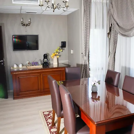 Kleptuza Hotel 4*