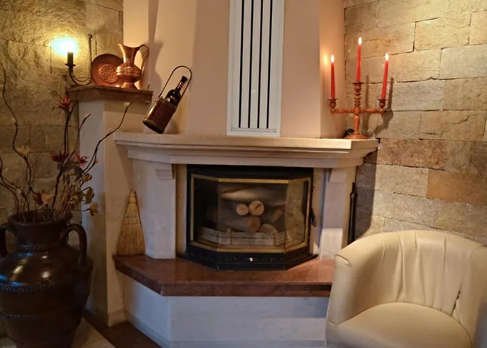 клептуза Хотел 4*