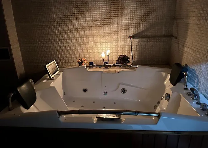 клептуза Хотел 4*