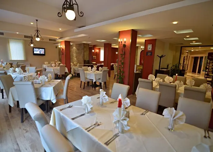 клептуза Хотел 4*